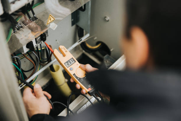 Best Emergency Electrical Repair  in Hubbard, TX